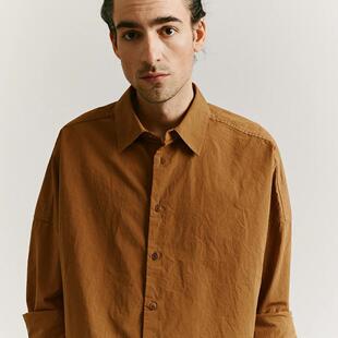 法国Casey Casey纸质棉圆弧下摆微皱感水洗工艺宽松版长袖衬衫