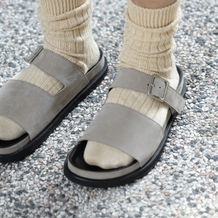 拖鞋 Sole纯牛麂皮可调节扣带凉鞋 灰色 Nicholson 英国Studio