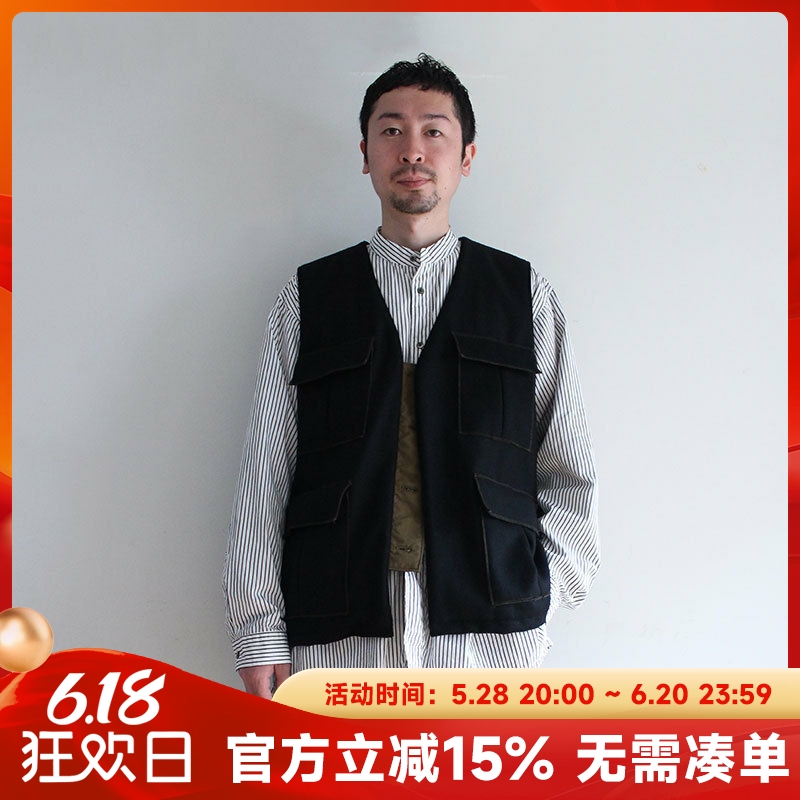 缝线多口袋保暖马甲背心