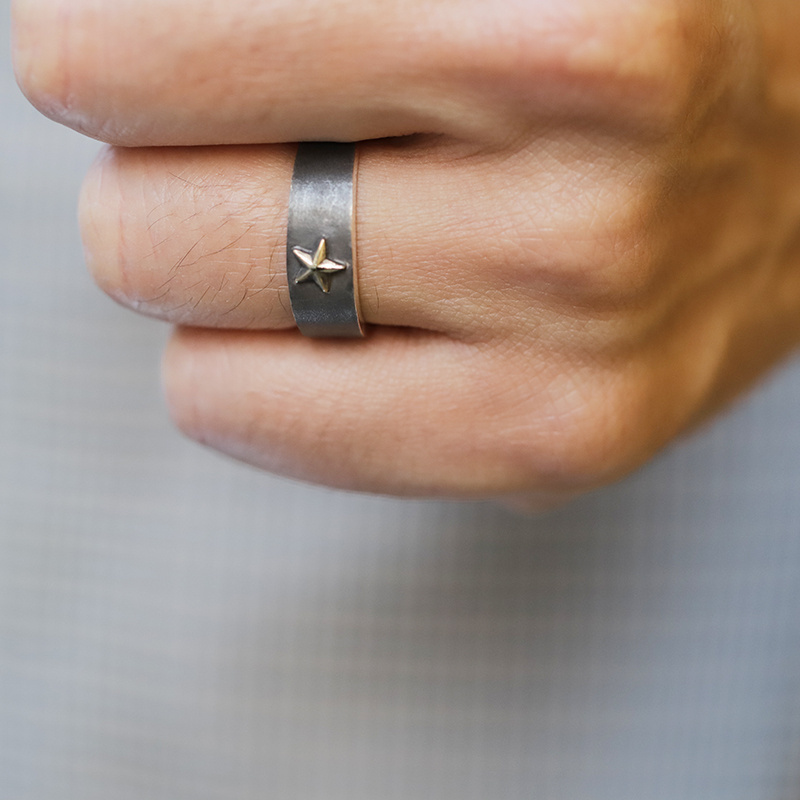 立体星星10K金手工烟熏黑银戒指