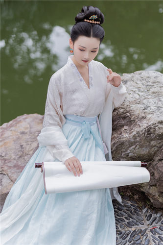 琳琅 簪花阁汉服定制 宋制对穿交浅交领真丝襦裙套装春夏款