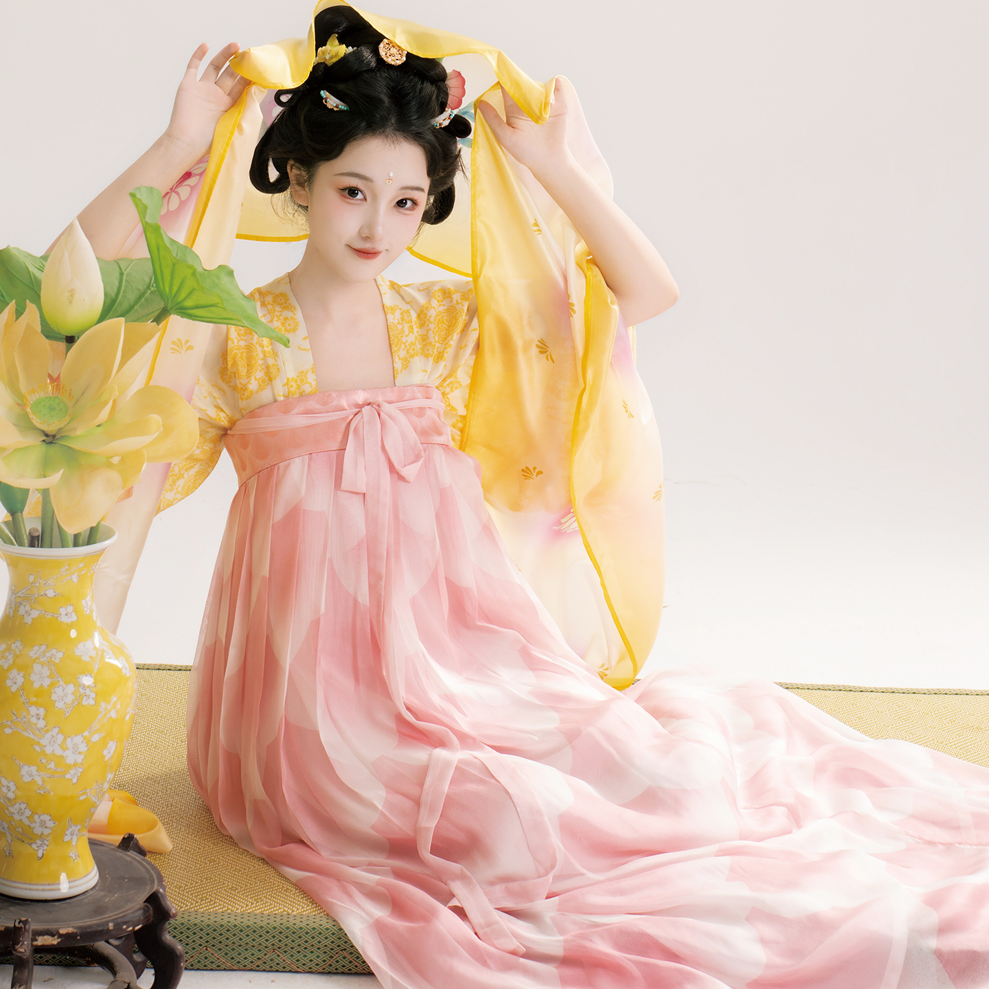 莲蕊酥丨簪花阁汉服定制丨唐制真丝印花齐胸襦裙套装春秋款仙气