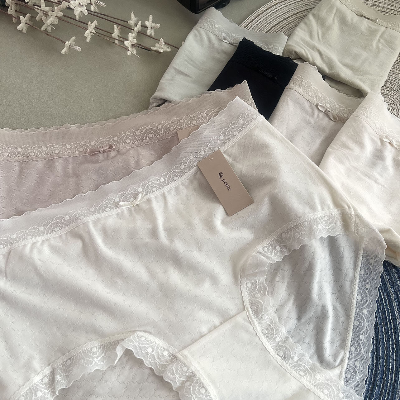 小兰裙N012无痕60S莫代尔内裤女