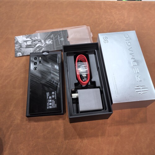 红魔NX769J9sPro全面屏游戏手机