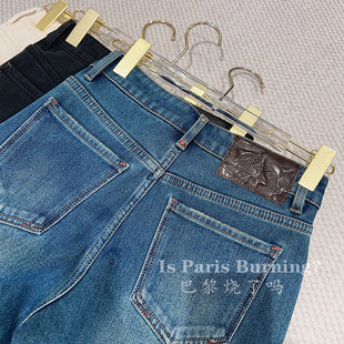 女 加绒蓝白黑小直筒牛仔裤 穿过我家牛仔裤 不会看上别家一眼