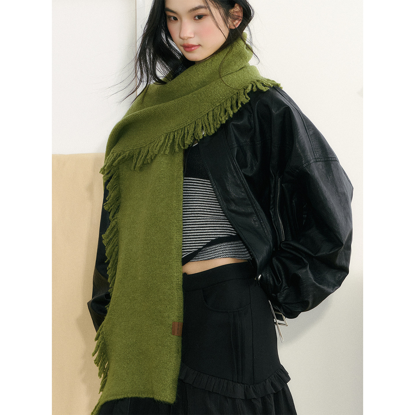 订单款 高品质含羊毛侧边流苏保暖围巾披肩女韩系ins时髦围脖护颈,服饰配件/皮带/帽子/围巾,围巾/丝巾/披肩,淘宝优惠券,粉丝福利购,淘宝优惠卷