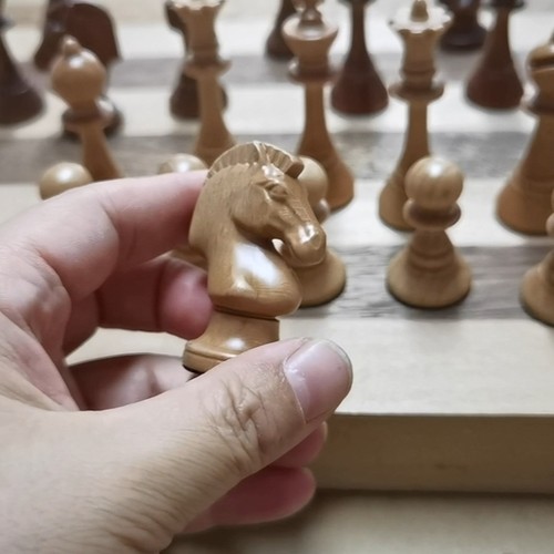 绮路棋具国际象棋定制厂家直销