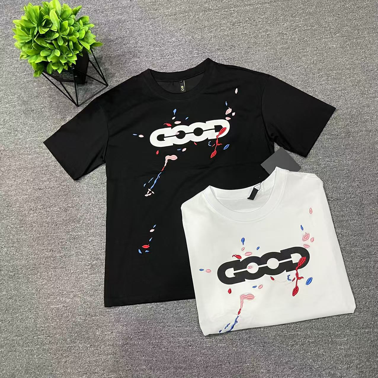 2025新款宽松韩版简约圆领印花刺绣设计常规短袖T恤潮牌男女同款