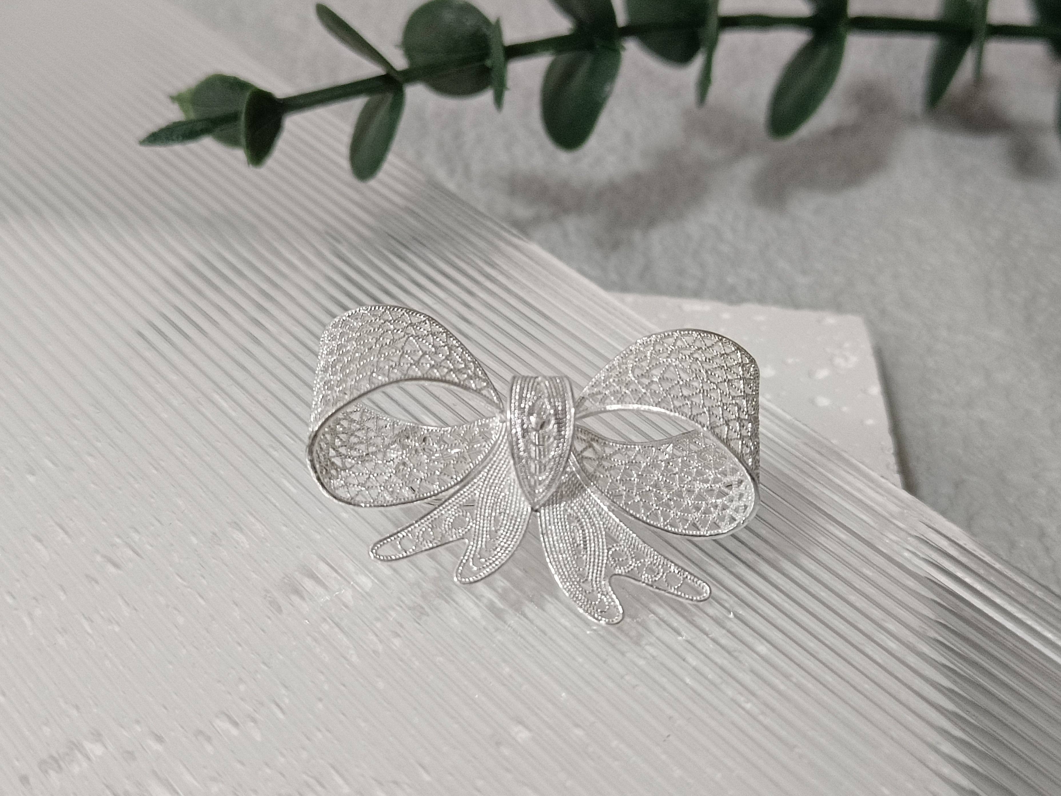 999纯银手工拉丝工艺蝴蝶结女款纯银胸针高级感胸花装饰