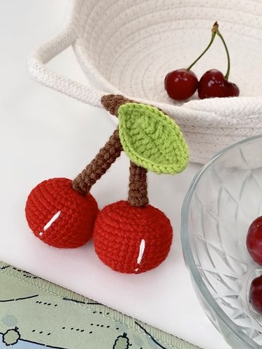 DIY樱桃钩织发夹挂件钩针编织手工水果材料包自制零基础简单新手