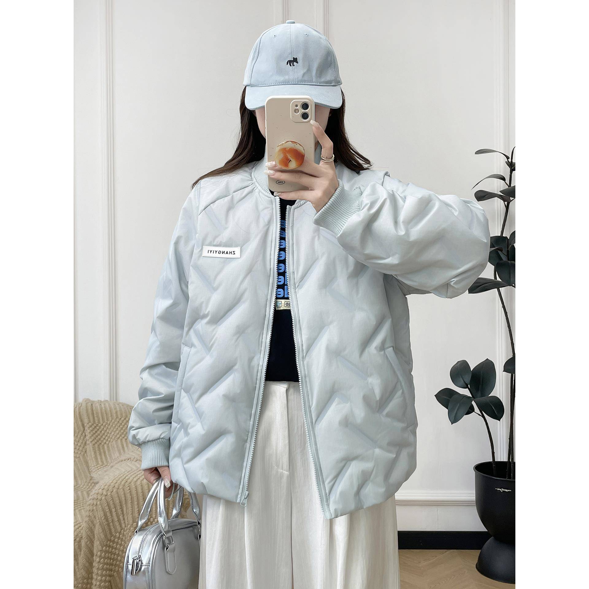 压印棒球领羽绒服女冬季2025年新款短款小个子白鸭绒情侣潮牌外套