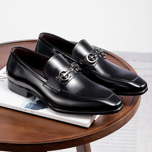 村哥牛皮英伦风男士乐福鞋金属扣一脚蹬潮鞋方头高档商务休闲皮鞋