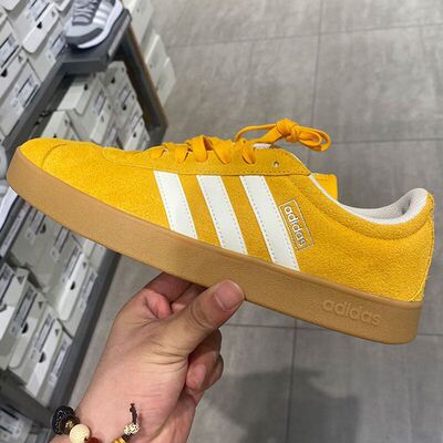 阿迪达斯adidas板鞋男鞋女鞋低帮缓震运动鞋轻便透气休闲鞋JI0495