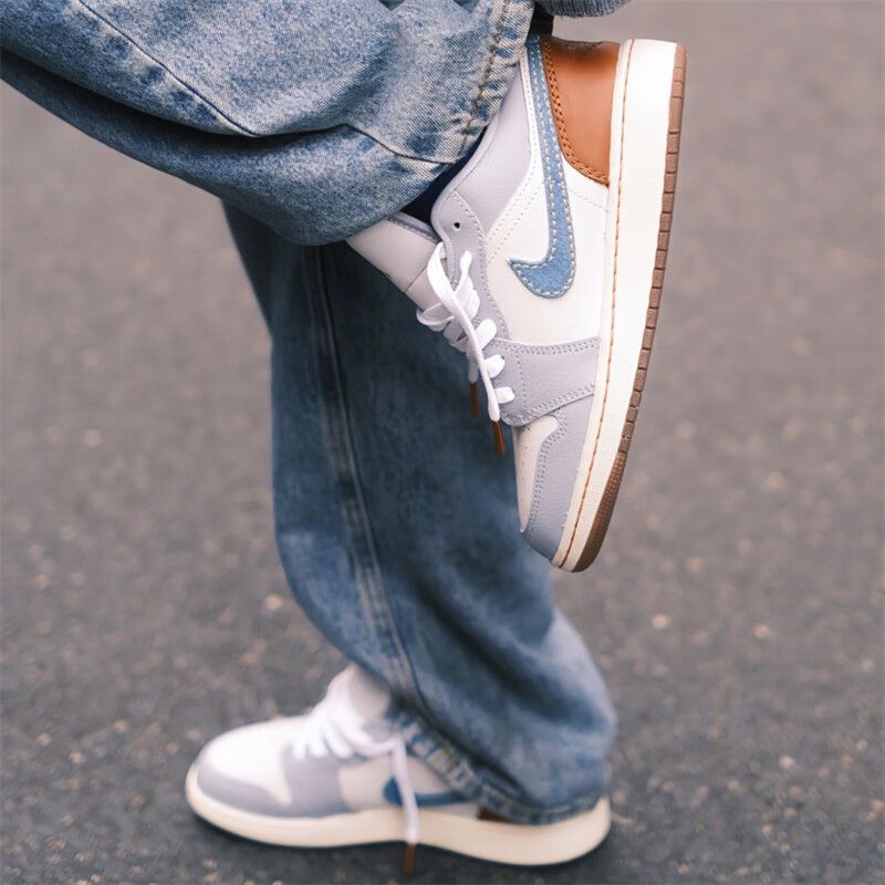 NIKE耐克Air Jordan 1 Low AJ1白蓝低帮复古运动篮球鞋FZ5046-041