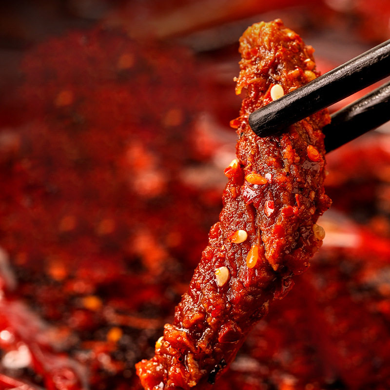 良品铺子 麻辣牛肉108g/32g箱规40/200包装肉干零食辣味一件