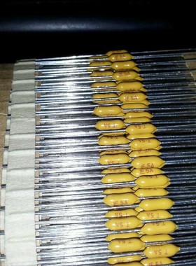 力特LITTEFUSE  黄色电阻型保险丝 0491005/5A 125V