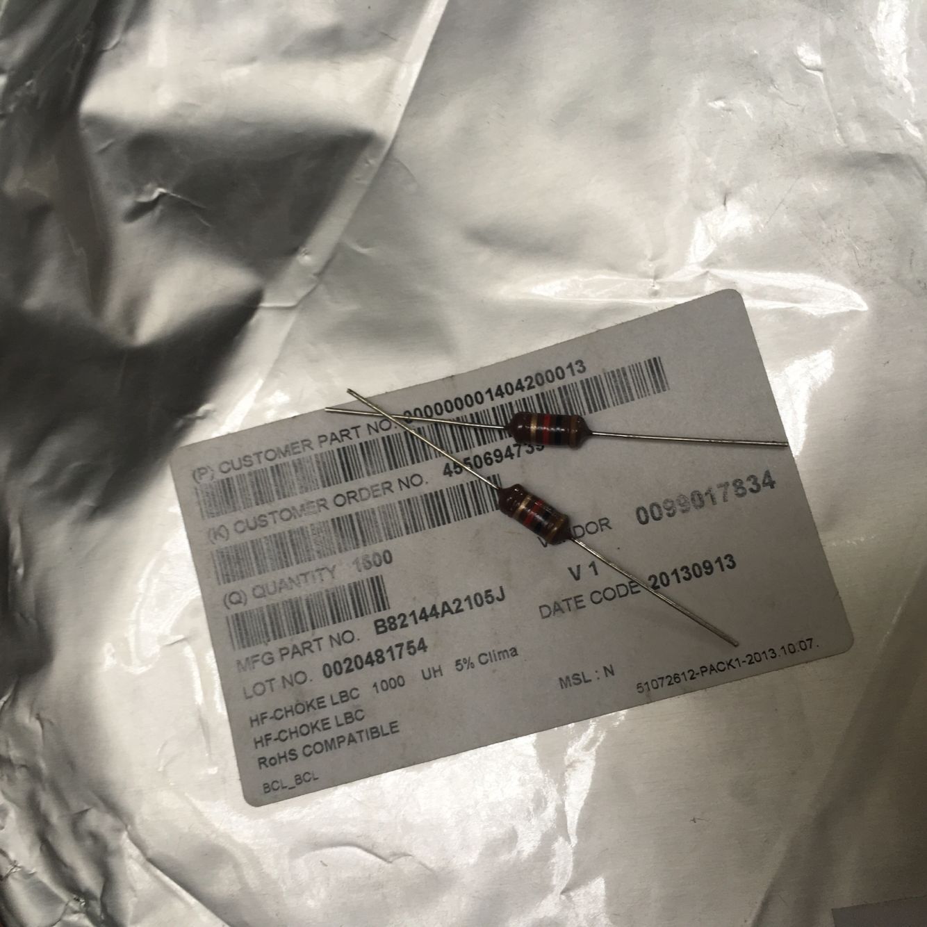 德国西门子 EPCOS 1000UH 5%铜脚高频电感 B82144A2105J