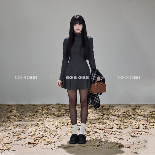 低堆领针织弹力显瘦打底连衣裙