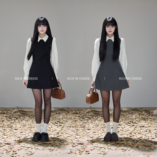 RICHINCHEESE 黑白撞色假两件秋冬磨毛气质收腰连衣裙 海棠花未眠