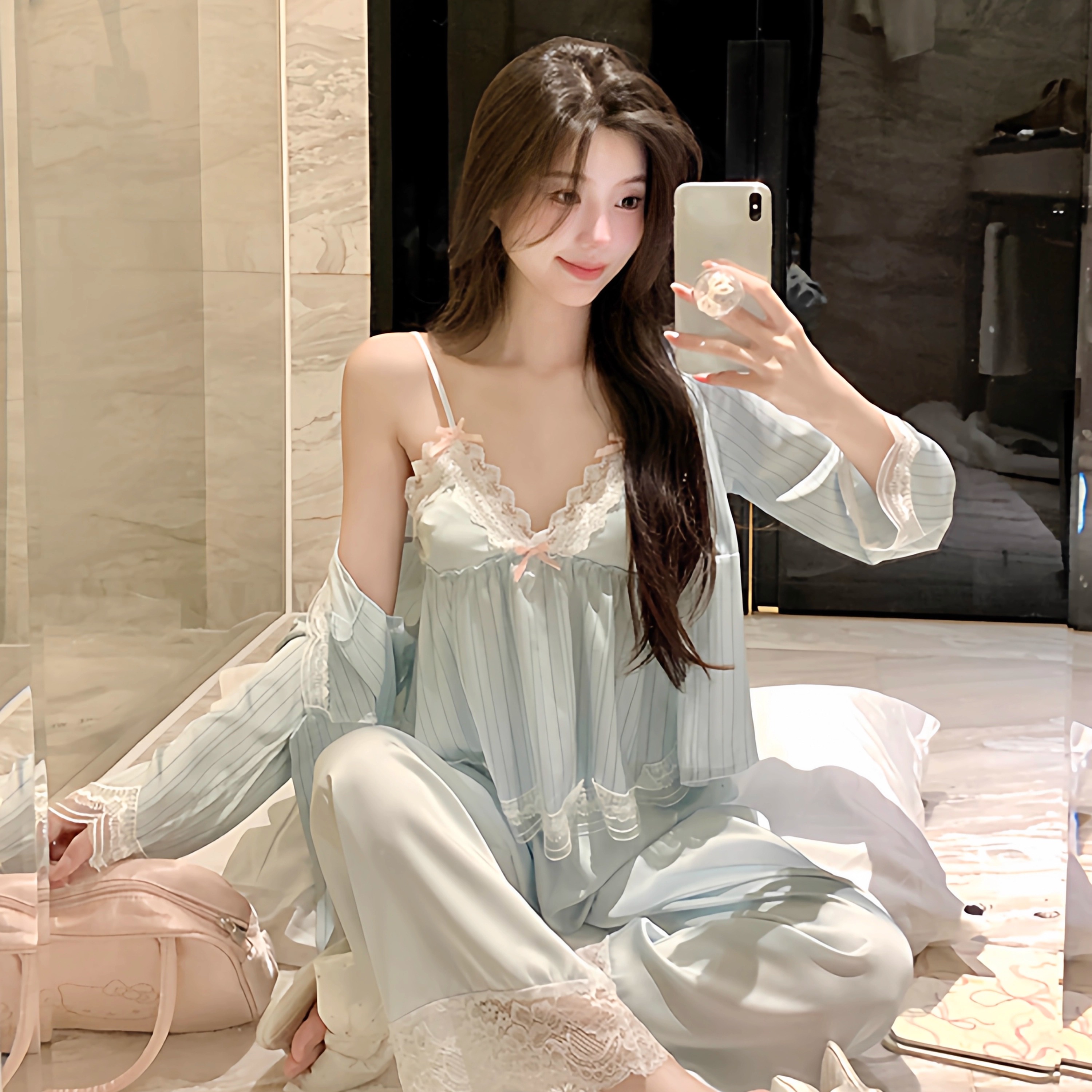 2025新款性感真丝吊带睡衣女款秋冬季带胸垫四件套家居服长袖套装