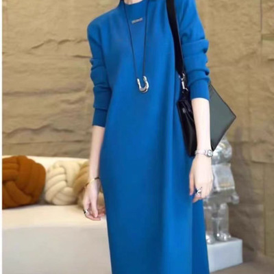 冬季新款气质过膝中长款连衣裙女