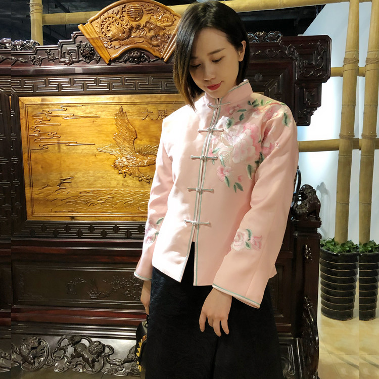 上衣经典款滚边前后大牡丹花盘