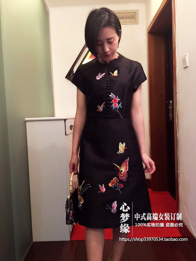 高奢定制 中式真丝丝毛前后绣花收腰显瘦新中式改良旗袍连衣裙