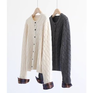 秋冬复古绞花圆领格子拼接叠穿假两件针织外套宽松减龄开衫 毛衣女