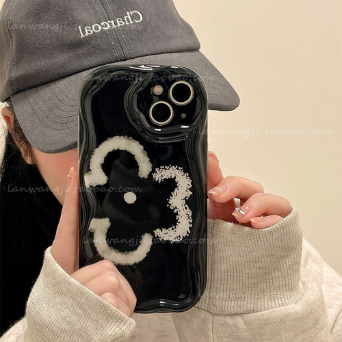 黑色创意花朵亮面奶油边软壳VIVO