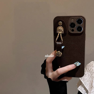 ins美拉德风棕色腕带适用华为mate60Pro手机壳mate50/P40秋冬P30/P60Enova11/12畅享60X复古小香NOVE6/78se