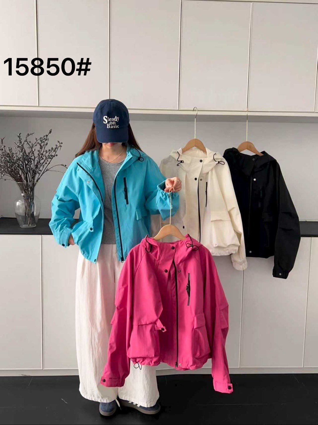 2026春装新款韩版宽松休闲百搭连帽冲锋衣外套女短款夹克上衣,女装/女士精品,短外套,淘宝优惠券,粉丝福利购,淘宝优惠卷