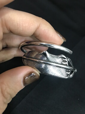 向卉中古意大利回流中古925银羽毛手镯