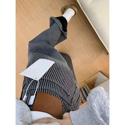 设计感条纹加绒加厚宽松直筒牛仔裤女秋冬新款美式复古高腰阔腿裤