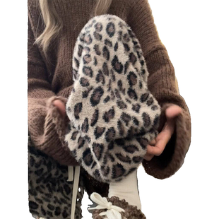 加绒加厚豹纹拖地休闲裤女秋冬设计感小个子宽松显瘦直筒阔腿裤潮