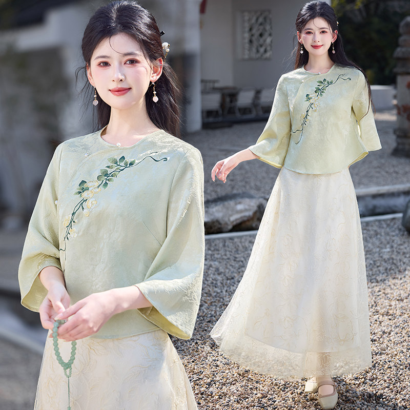 实拍新中式汉服立领提花刺绣斜襟盘扣上衣搭配国风刺绣半身裙套装