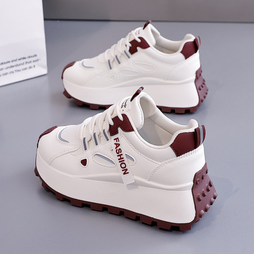 2025秋冬季新款ins老爹女鞋加绒爆款百搭休闲超火小白运动鞋子潮