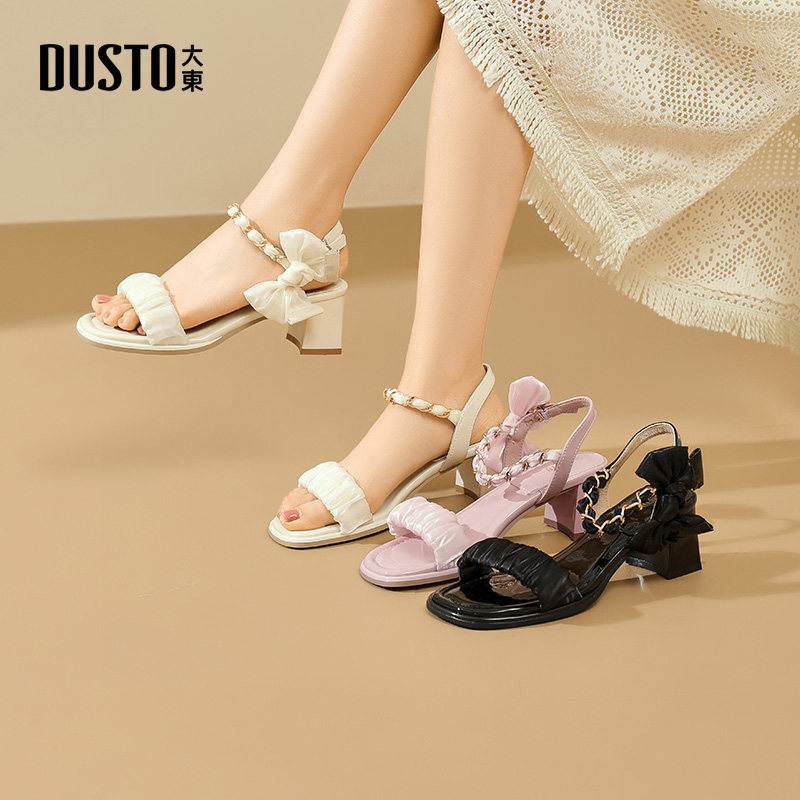 大东一字带凉鞋女鞋2025夏季新款甜美粗跟高跟一字扣链条X0074