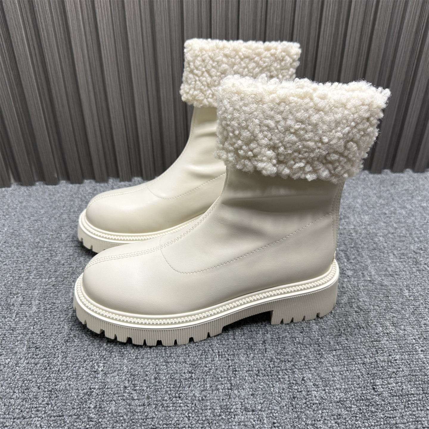 断码处理马丁靴女2025年冬季新款加绒保暖毛毛口时尚韩版骑士棉鞋,女鞋,骑士靴,淘宝优惠券,粉丝福利购,淘宝优惠卷