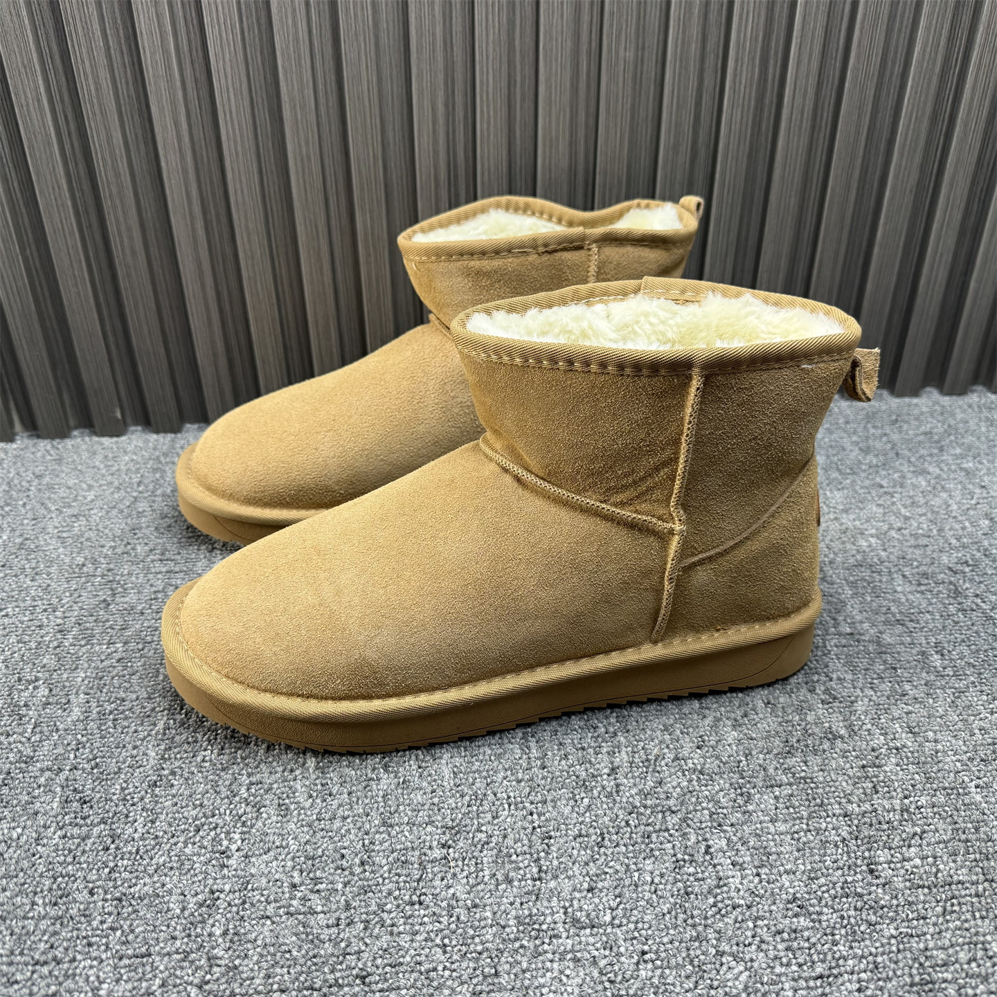 撤柜处理真皮男士雪地靴2025年冬季新款加绒保暖平底防滑东北棉鞋,流行男鞋,时尚雪地靴,淘宝优惠券,粉丝福利购,淘宝优惠卷