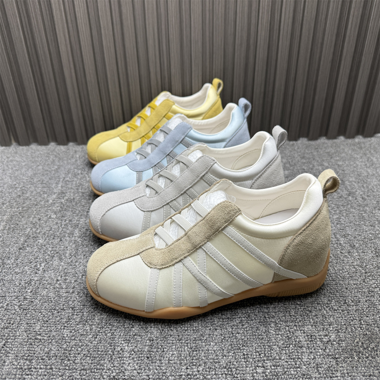 专柜处理真皮绸缎芭蕾德训鞋女春秋新款内增高6CM时尚阿甘运动鞋