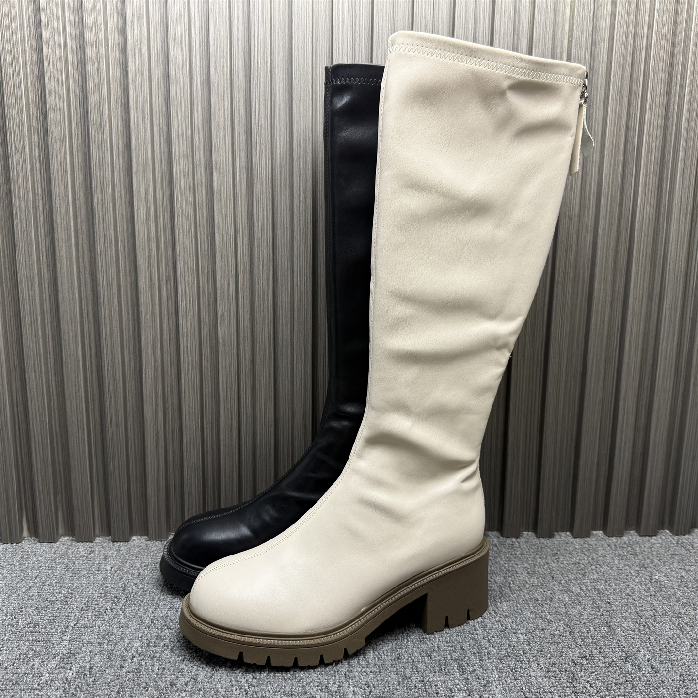 时尚百搭显瘦复古拉链长筒靴