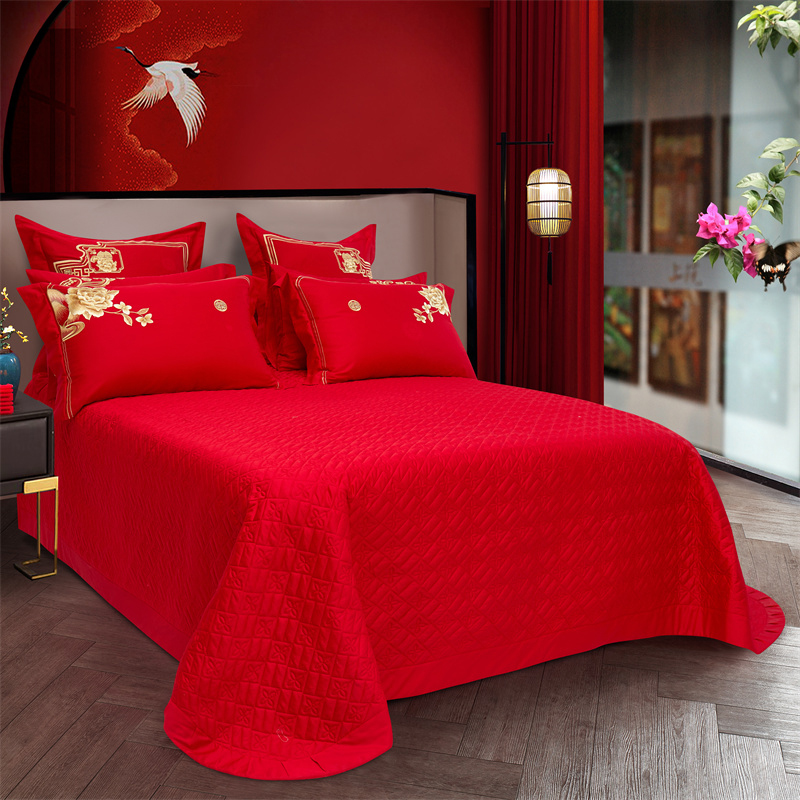 新结婚红色床盖全棉夹棉绗缝厚床单婚庆大红色单件床盖罩床上用品