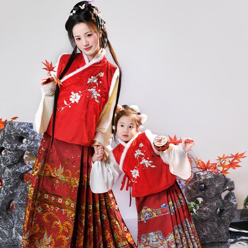 如梦霓裳女明制仿妆花长袄马面裙