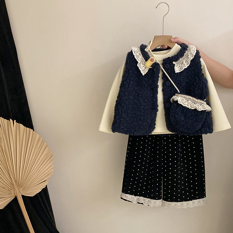 喵一个女童韩版冬季毛绒花边马甲加绒打底衫2025波点花边休闲裤