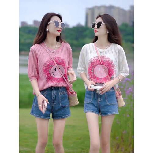 漂亮粉色针织冰丝短袖t恤的妇女在夏天法国独和独的利基右肩0425d