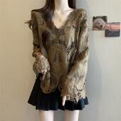 女打底衫 t恤2026新款 钩花镂空V领蕾丝衫 春季 大尺码 胖别致宽0206k