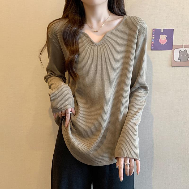 秋冬季胖mm宽松遮肉显瘦v领长袖正肩针织上衣女大码减龄内搭1120n