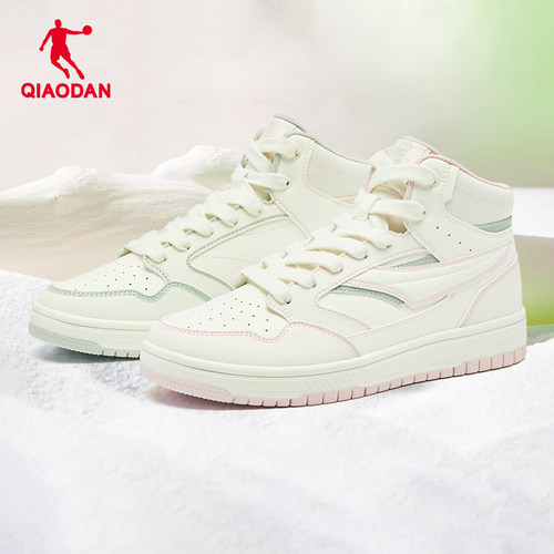 乔丹高帮板鞋运动鞋女2025年新款革面百搭休闲女滑板鞋黑粉撞色鞋