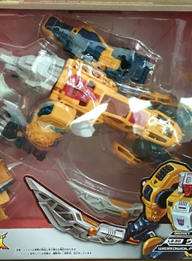 日版TAKARA TOMY变形金刚经典泰坦回归LG30 D级人狼头领战士猿面