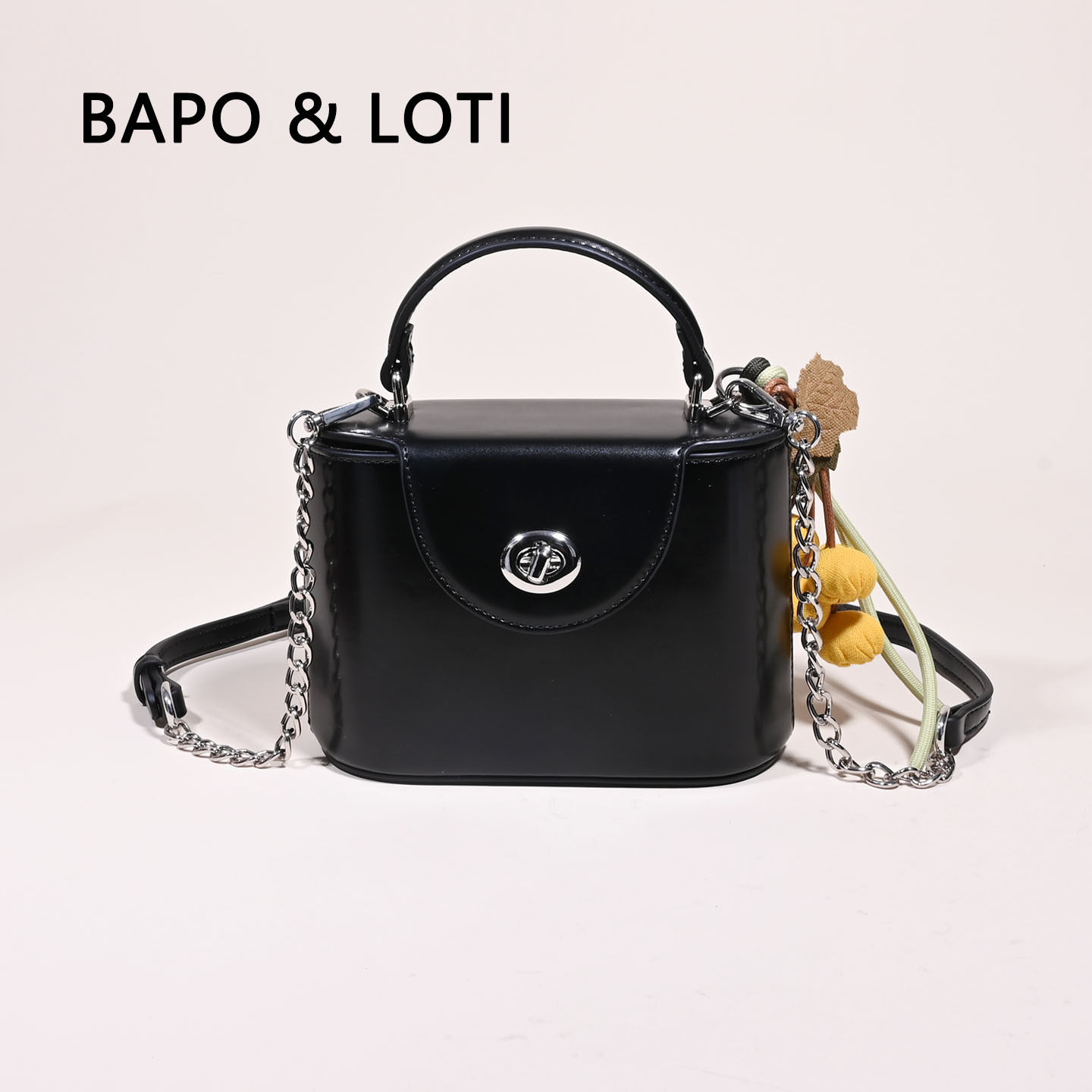 简约通勤黑色小方包女链条2026新款高级感手提包时尚单肩斜挎包,箱包皮具/热销女包/男包,小方包,淘宝优惠券,粉丝福利购,淘宝优惠卷